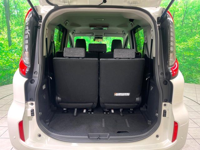 TOYOTA SIENTA HYBRID 2024 Image 31