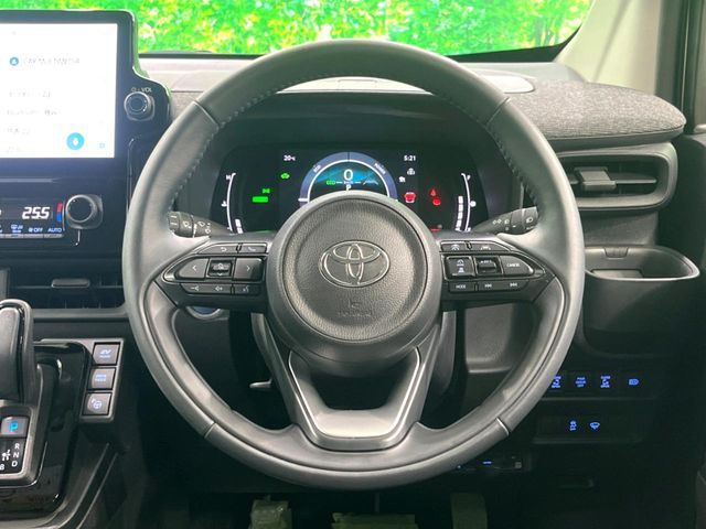 TOYOTA SIENTA HYBRID 2024 Image 31