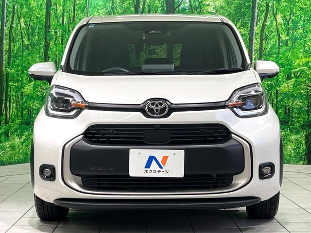 TOYOTA SIENTA HYBRID 2024 Image 31
