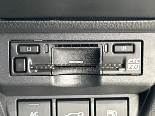 TOYOTA PRIUS 2023 Image 31