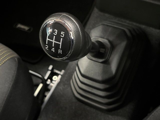 SUZUKI JIMNY 4WD 2023 Image 31