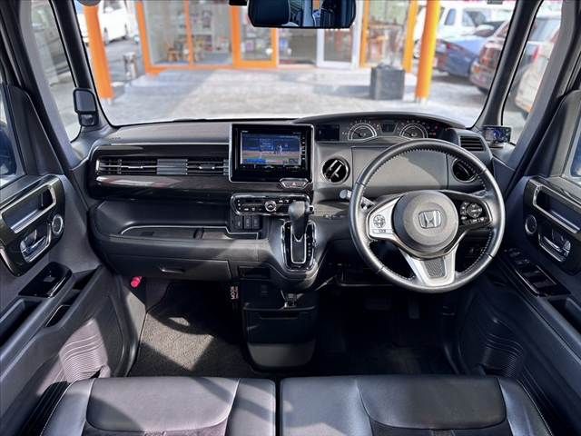 HONDA N BOX CUSTOM 2018 Image 31