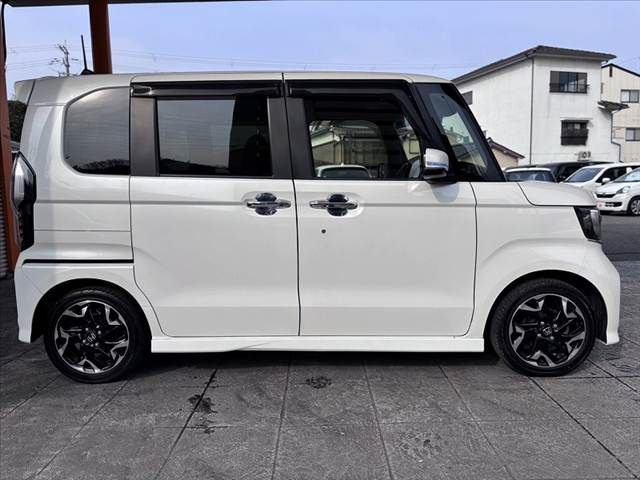 HONDA N BOX CUSTOM 2018 Image 31