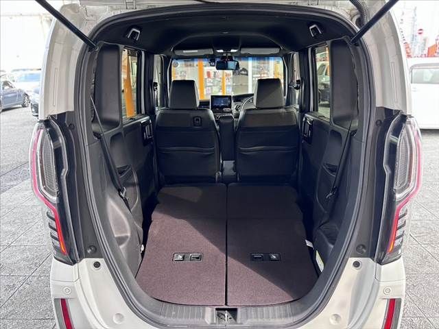 HONDA N BOX CUSTOM 2018 Image 31