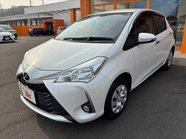 TOYOTA VITZ 2018 Image 31