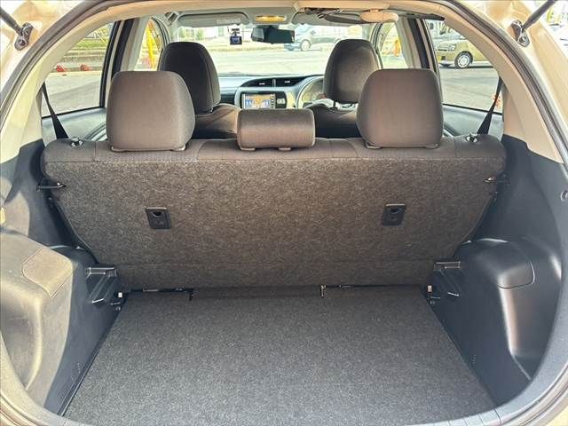 TOYOTA VITZ 2018 Image 31