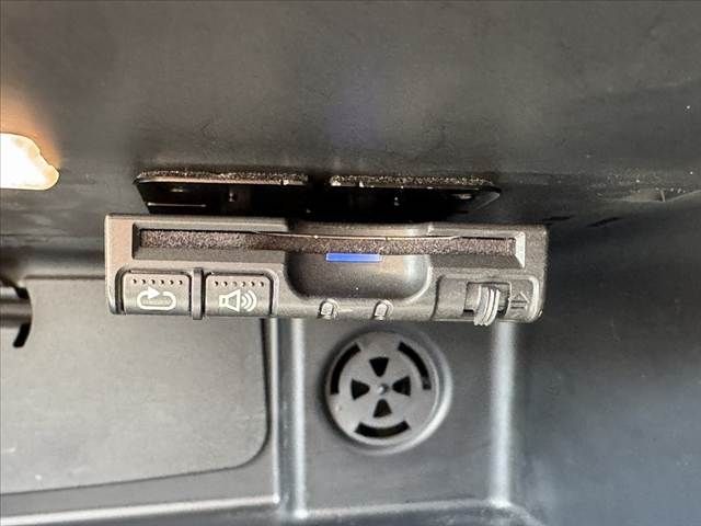 BMW MINI COOPER S 5D 2015 Image 31