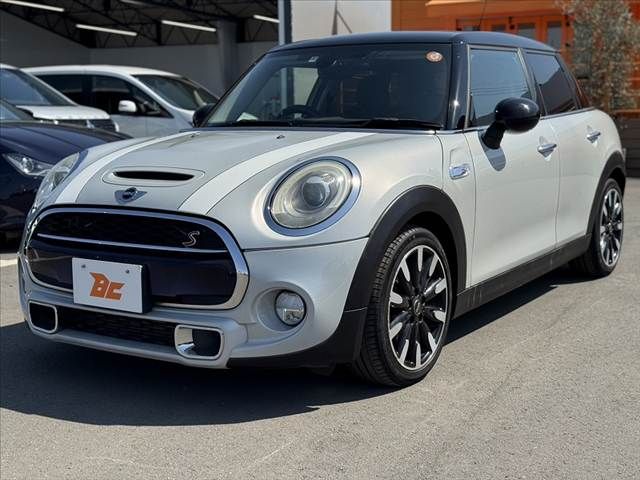 BMW MINI COOPER S 5D 2015 Image 31