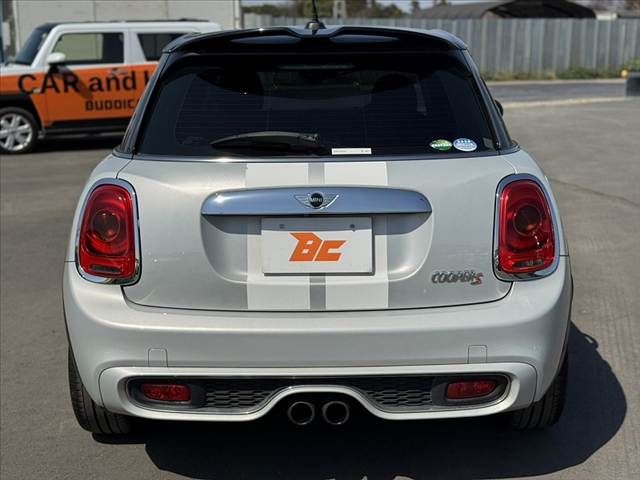 BMW MINI COOPER S 5D 2015 Image 31