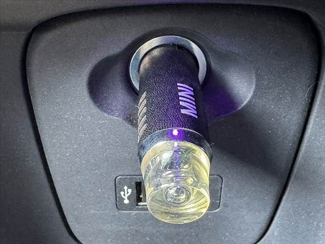 BMW MINI COOPER S 5D 2015 Image 31