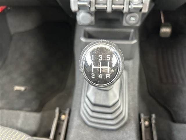 SUZUKI JIMNY 4WD 2018 Image 31