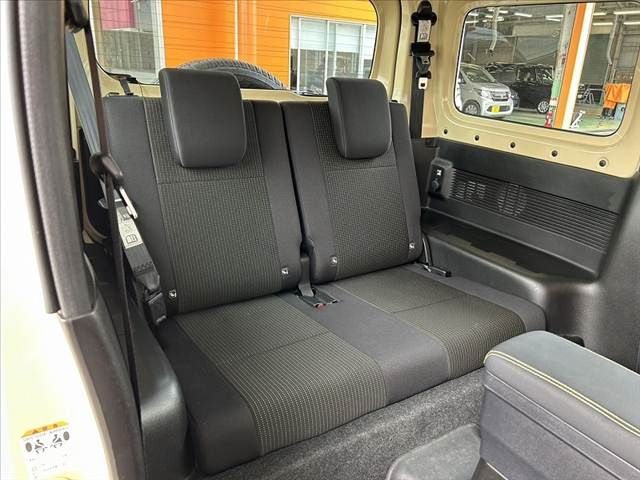 SUZUKI JIMNY 4WD 2018 Image 31