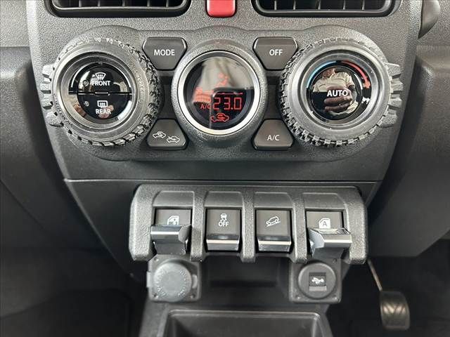 SUZUKI JIMNY 4WD 2018 Image 31