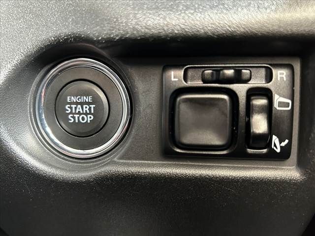 SUZUKI JIMNY 4WD 2018 Image 31