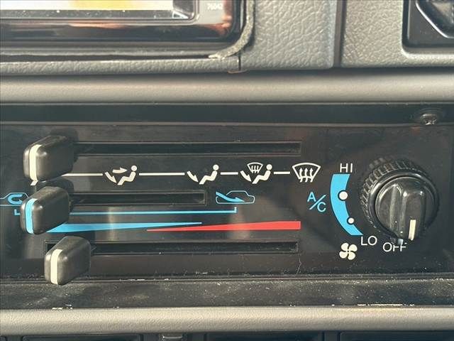 TOYOTA LANDCRUISER PRADO 1996 Image 31