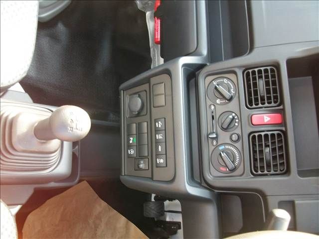 SUZUKI CARRY TRUCK 4WD 2026 Image 31