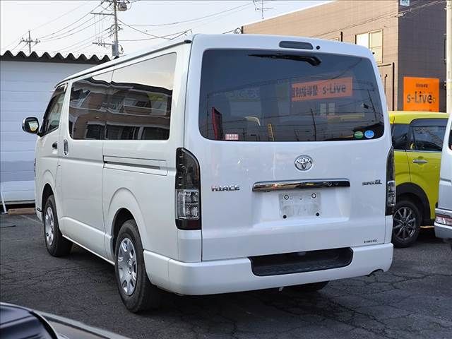 TOYOTA HIACE VAN 4WD 2018 Image 31