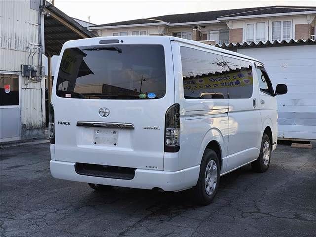 TOYOTA HIACE VAN 4WD 2018 Image 31