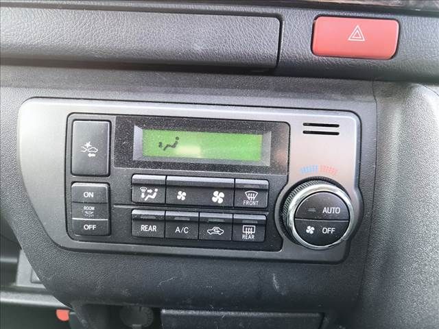 TOYOTA HIACE VAN 4WD 2018 Image 31