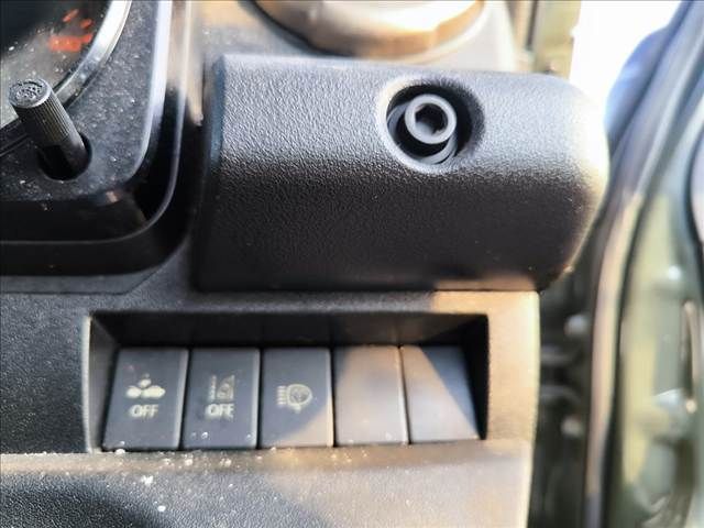 SUZUKI JIMNY 4WD 2019 Image 31