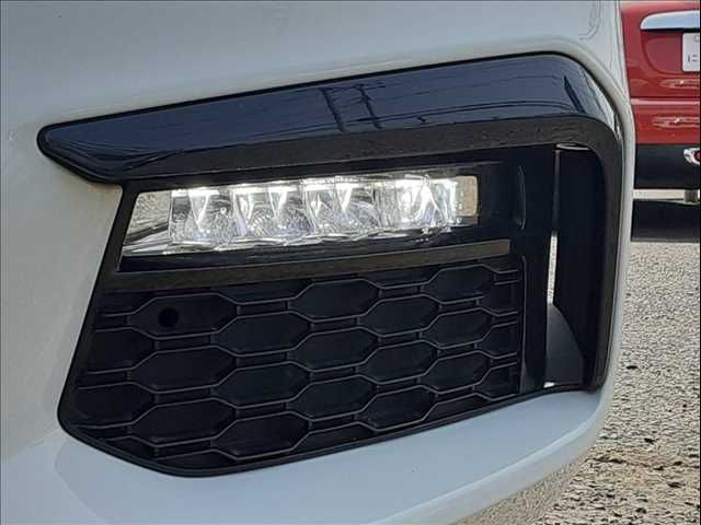 BMW 5SERIES SEDAN 2018 Image 31