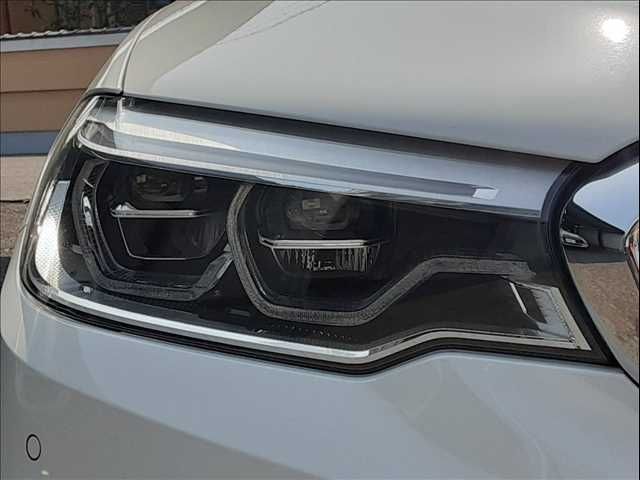 BMW 5SERIES SEDAN 2018 Image 31