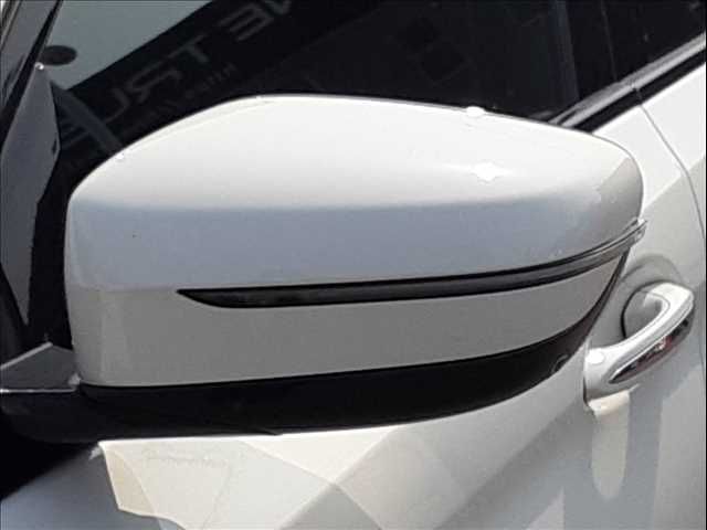 BMW 5SERIES SEDAN 2018 Image 31