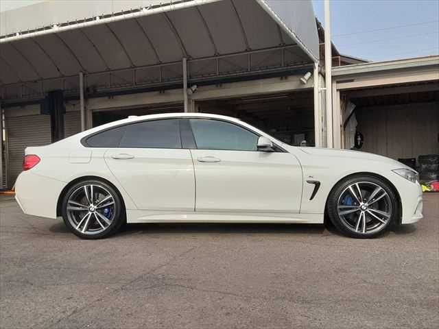 BMW 4SERIES GRAN COU 2015 Image 31