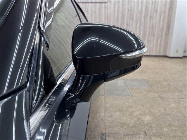 TOYOTA CROWN SEDAN HYBRID 2013 Image 31