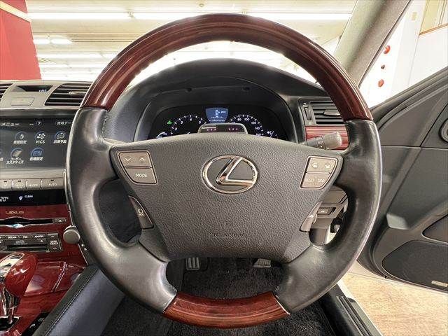 TOYOTA LEXUS LS600H 2008 Image 31