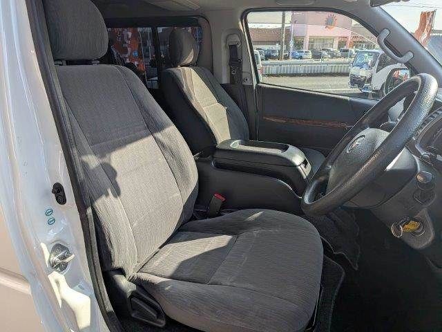 TOYOTA HIACE VAN 4WD 2012 Image 31