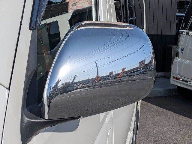 TOYOTA HIACE VAN 4WD 2012 Image 31