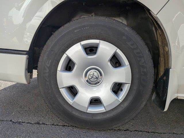 TOYOTA HIACE VAN 4WD 2012 Image 31