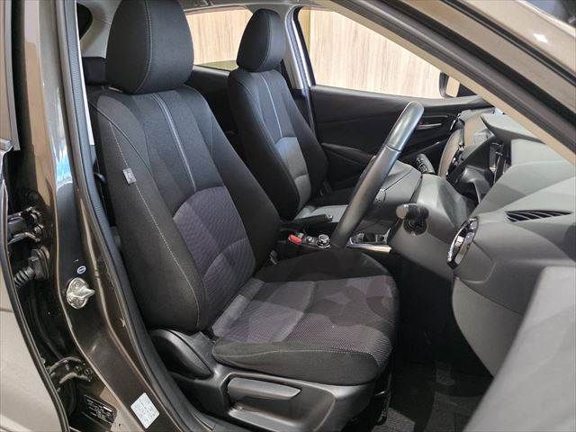 MAZDA DEMIO 2017 Image 31