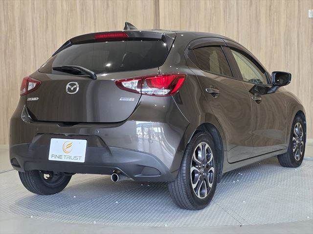 MAZDA DEMIO 2017 Image 31