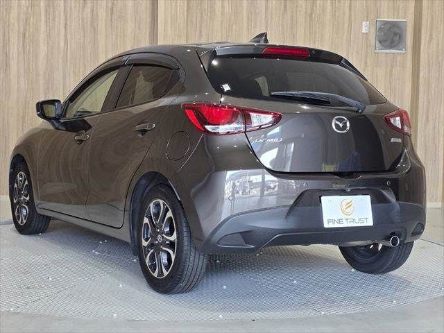 MAZDA DEMIO 2017 Image 31