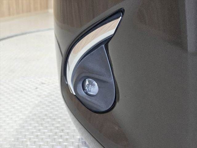 MAZDA DEMIO 2017 Image 31