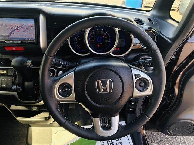 HONDA N BOX CUSTOM 2015 Image 31