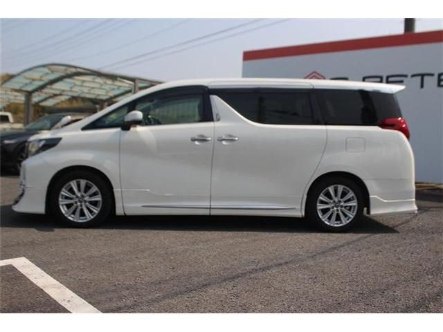 TOYOTA ALPHARD 2017 Image 31