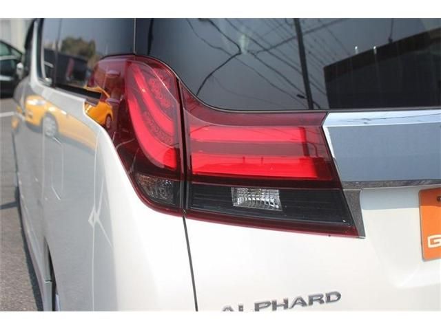 TOYOTA ALPHARD 2017 Image 31