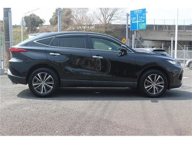 TOYOTA HARRIER 2WD 2021 Image 31
