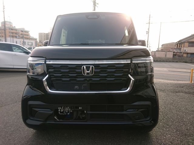 HONDA N BOX CUSTOM 2023 Image 31