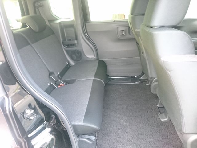 HONDA N BOX CUSTOM 2023 Image 31