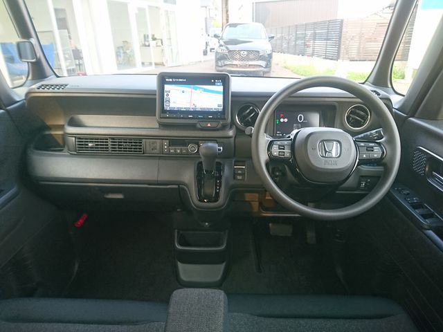 HONDA N BOX CUSTOM 2023 Image 31