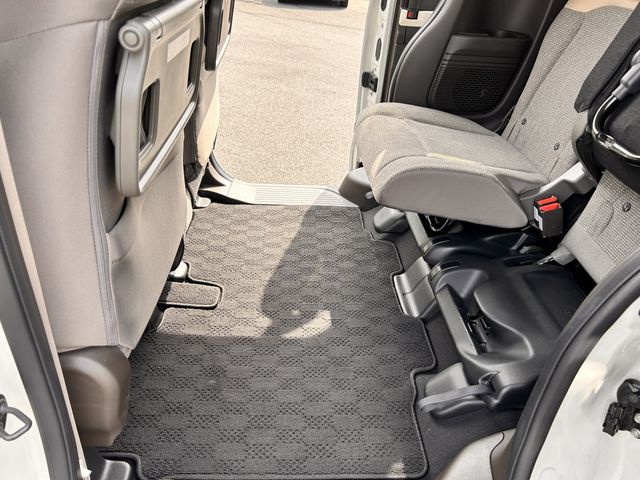 HONDA N BOX 2021 Image 31