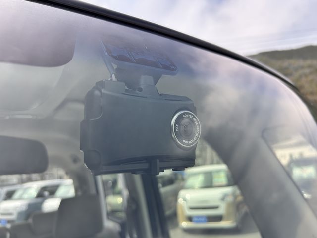 HONDA N BOX 2021 Image 31