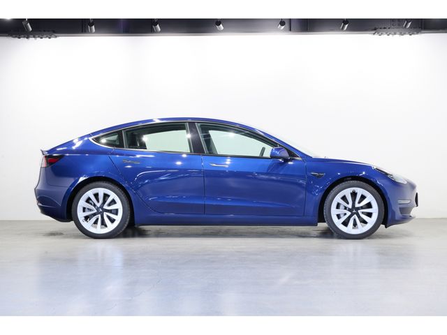 TESLA MODEL 3 2022 Image 31