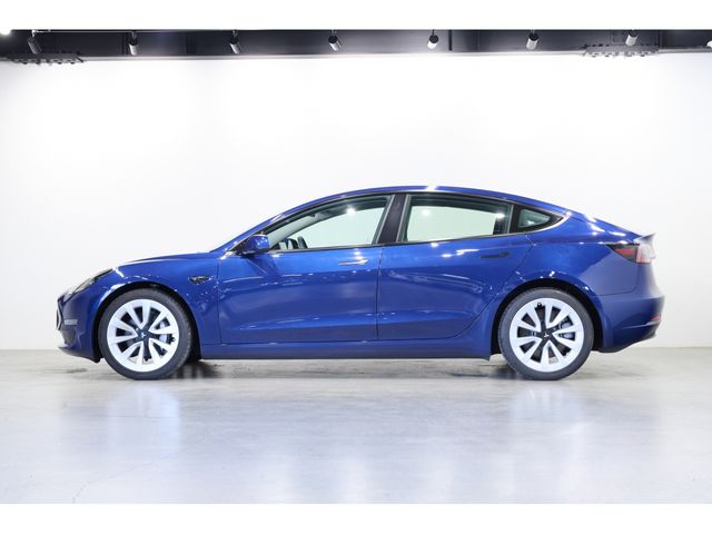 TESLA MODEL 3 2022 Image 31