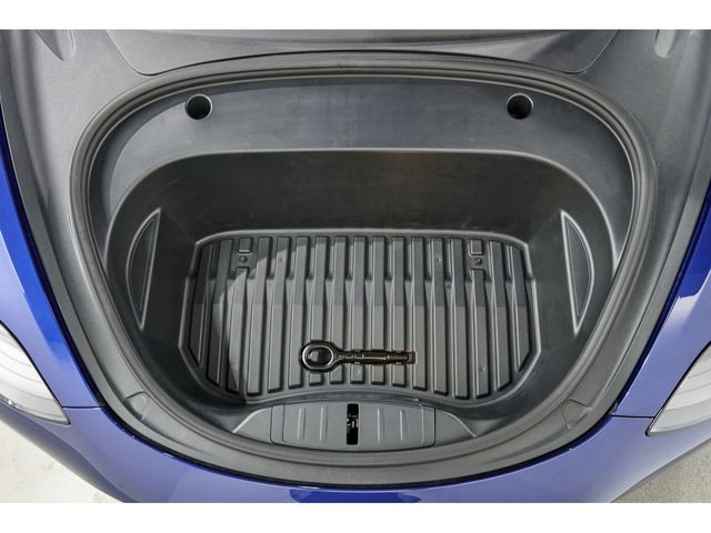 TESLA MODEL 3 2022 Image 31