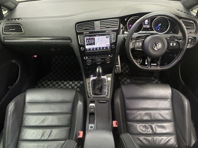 VOLKSWAGEN GOLF R 2015 Image 31